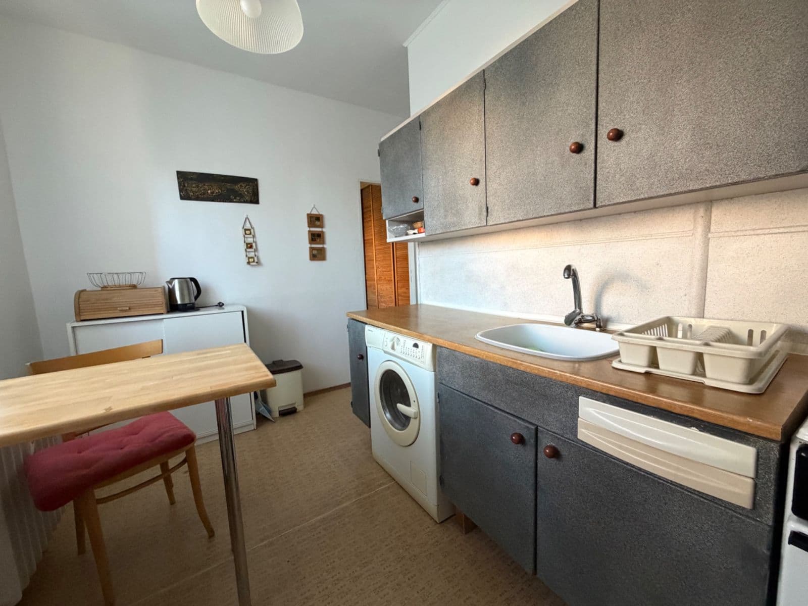 Prenájom bytu 2-izbový 56 m², Bydžovského, Praha, Praha Prenájom bytu 2-izbový 56 m², Bydžovského, Praha, Praha