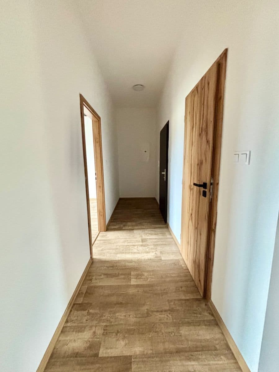 Prenájom bytu 3-izbový 70 m², Svatoplukova, Ostrava, Moravskoslezský kraj Prenájom bytu 3-izbový 70 m², Svatoplukova, Ostrava, Moravskoslezský kraj
