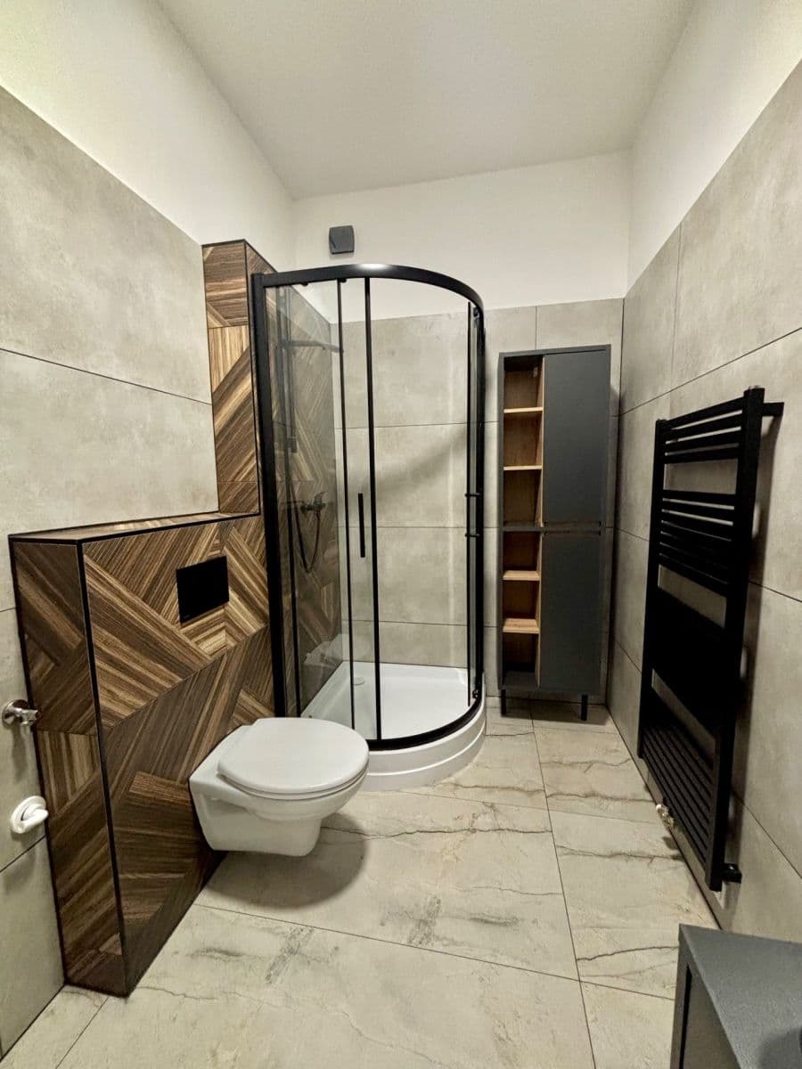 Prenájom bytu 3-izbový 70 m², Svatoplukova, Ostrava, Moravskoslezský kraj Prenájom bytu 3-izbový 70 m², Svatoplukova, Ostrava, Moravskoslezský kraj