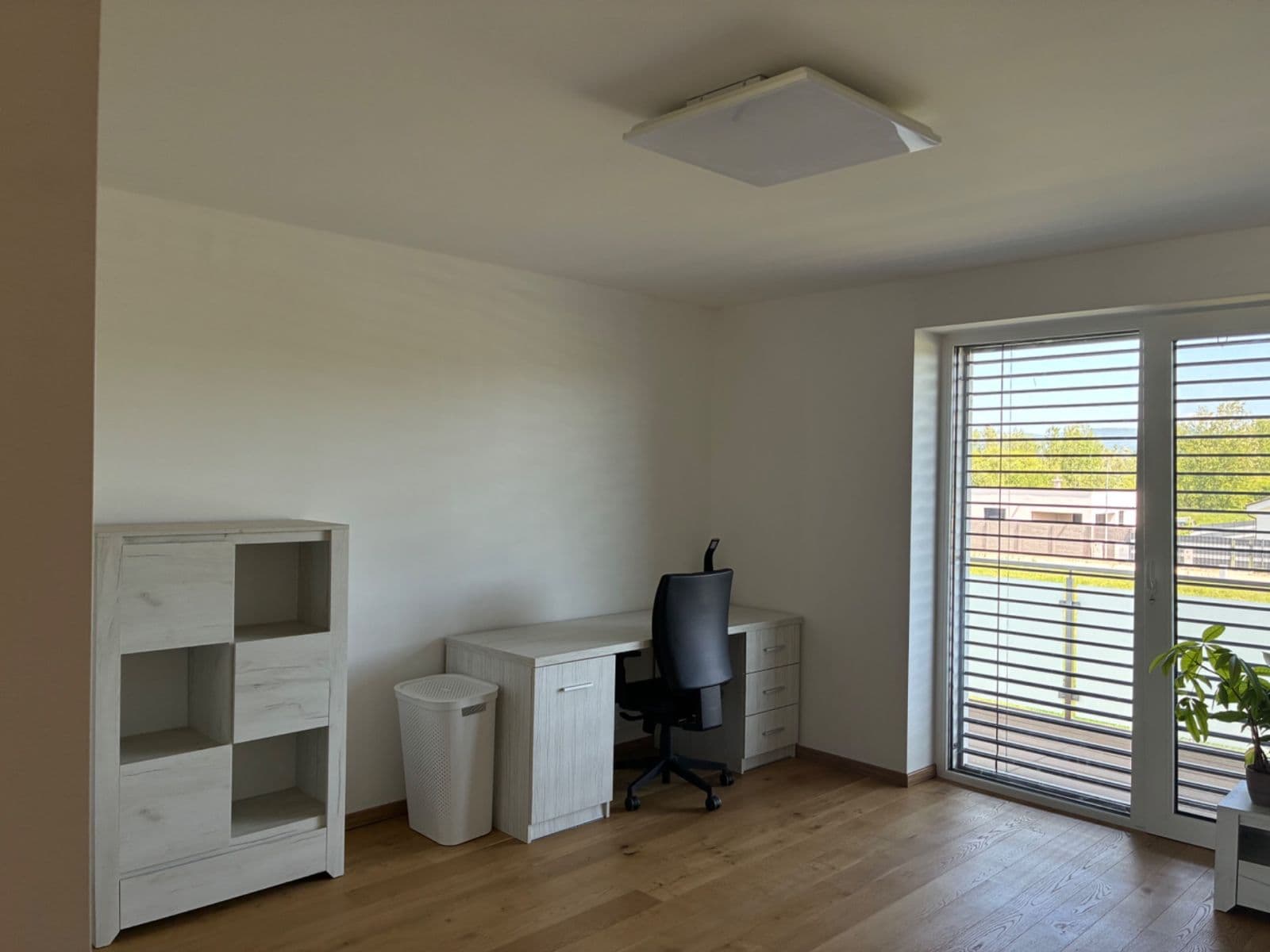 Prenájom domu 180 m², pozemek 100 m², Skalka nad Váhom, Trenčiansky kraj Prenájom domu 180 m², pozemek 100 m², Skalka nad Váhom, Trenčiansky kraj