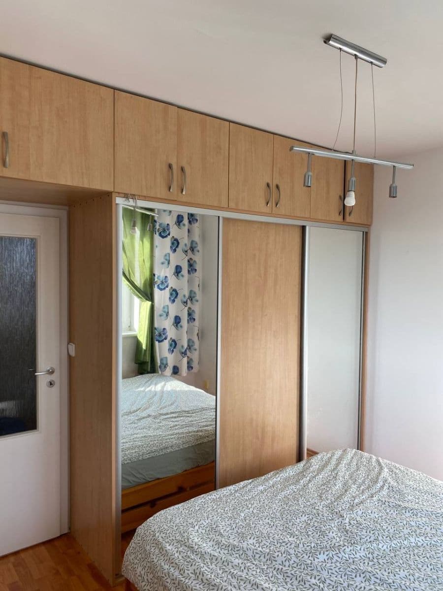 Predaj bytu 2-izbový 39 m², Štúrova, Praha, Praha Predaj bytu 2-izbový 39 m², Štúrova, Praha, Praha