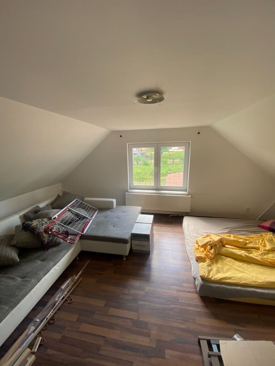Predaj domu 185 m², pozemek 417 m², Ke Hřišti, Hrobce, Ústecký kraj Predaj domu 185 m², pozemek 417 m², Ke Hřišti, Hrobce, Ústecký kraj