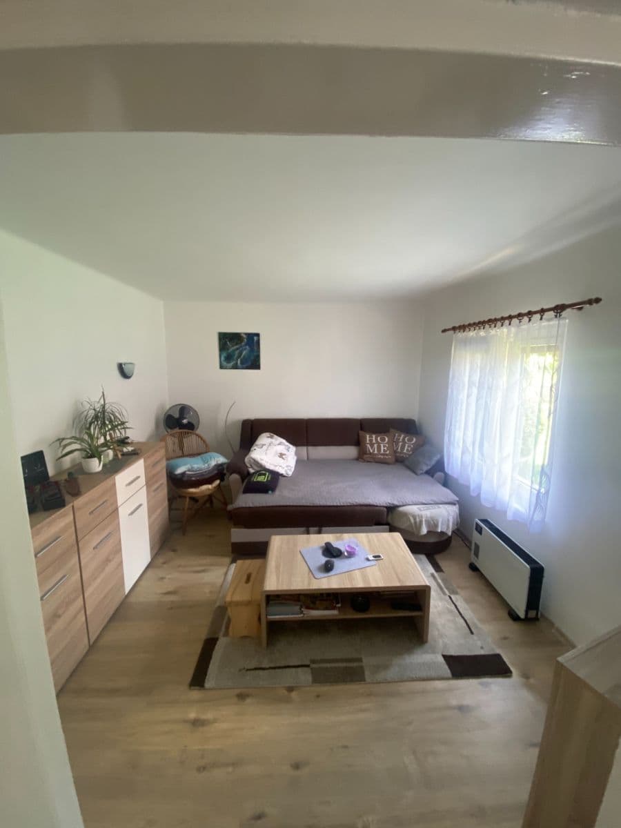 Predaj domu 185 m², pozemek 417 m², Ke Hřišti, Hrobce, Ústecký kraj Predaj domu 185 m², pozemek 417 m², Ke Hřišti, Hrobce, Ústecký kraj