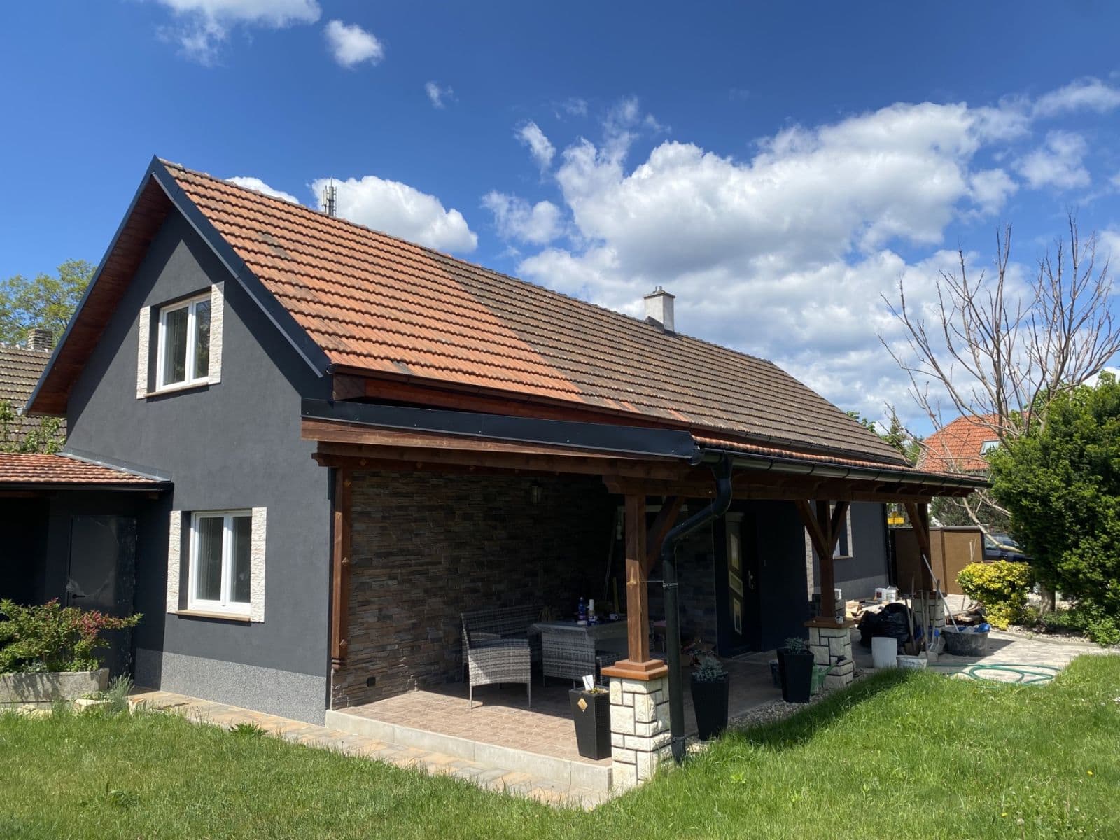 Predaj domu 185 m², pozemek 417 m², Ke Hřišti, Hrobce, Ústecký kraj Predaj domu 185 m², pozemek 417 m², Ke Hřišti, Hrobce, Ústecký kraj