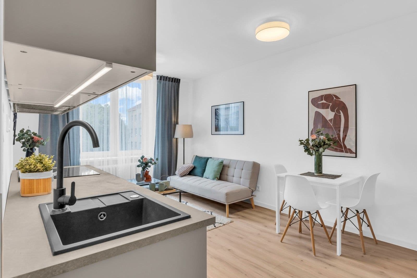 Predaj bytu 3-izbový 61 m², Černokostelecká, Praha, Praha Predaj bytu 3-izbový 61 m², Černokostelecká, Praha, Praha