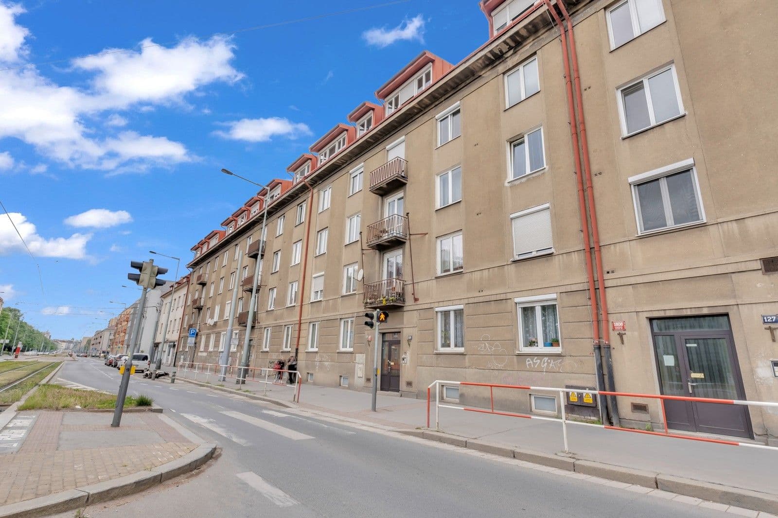 Predaj bytu 3-izbový 61 m², Černokostelecká, Praha, Praha Predaj bytu 3-izbový 61 m², Černokostelecká, Praha, Praha