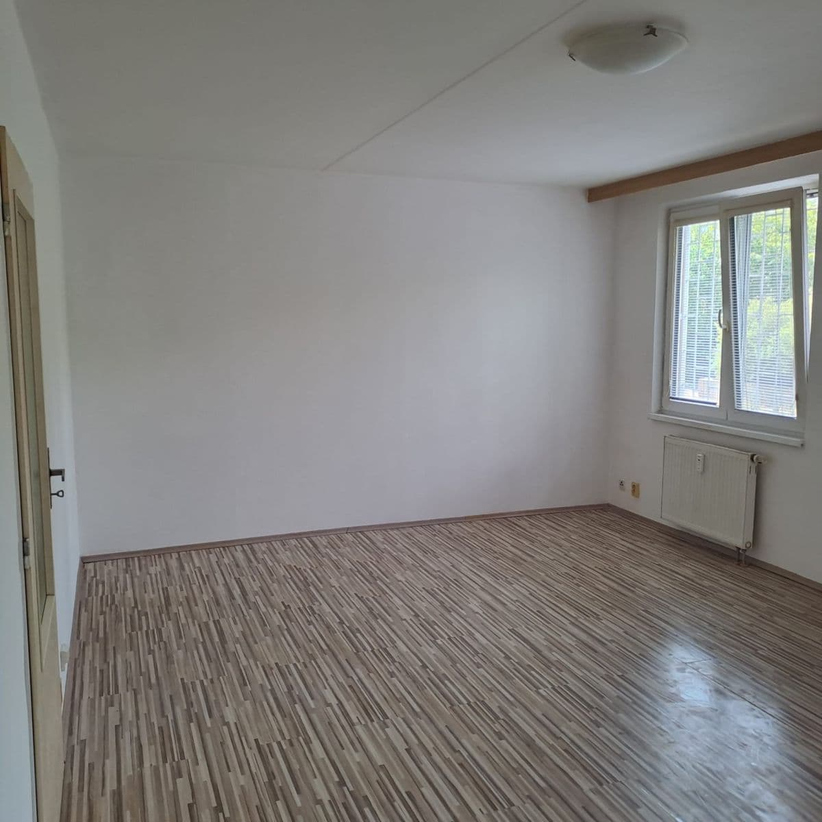 Predaj nebytového priestoru 31 m², Bašteckého, Praha, Praha Predaj nebytového priestoru 31 m², Bašteckého, Praha, Praha