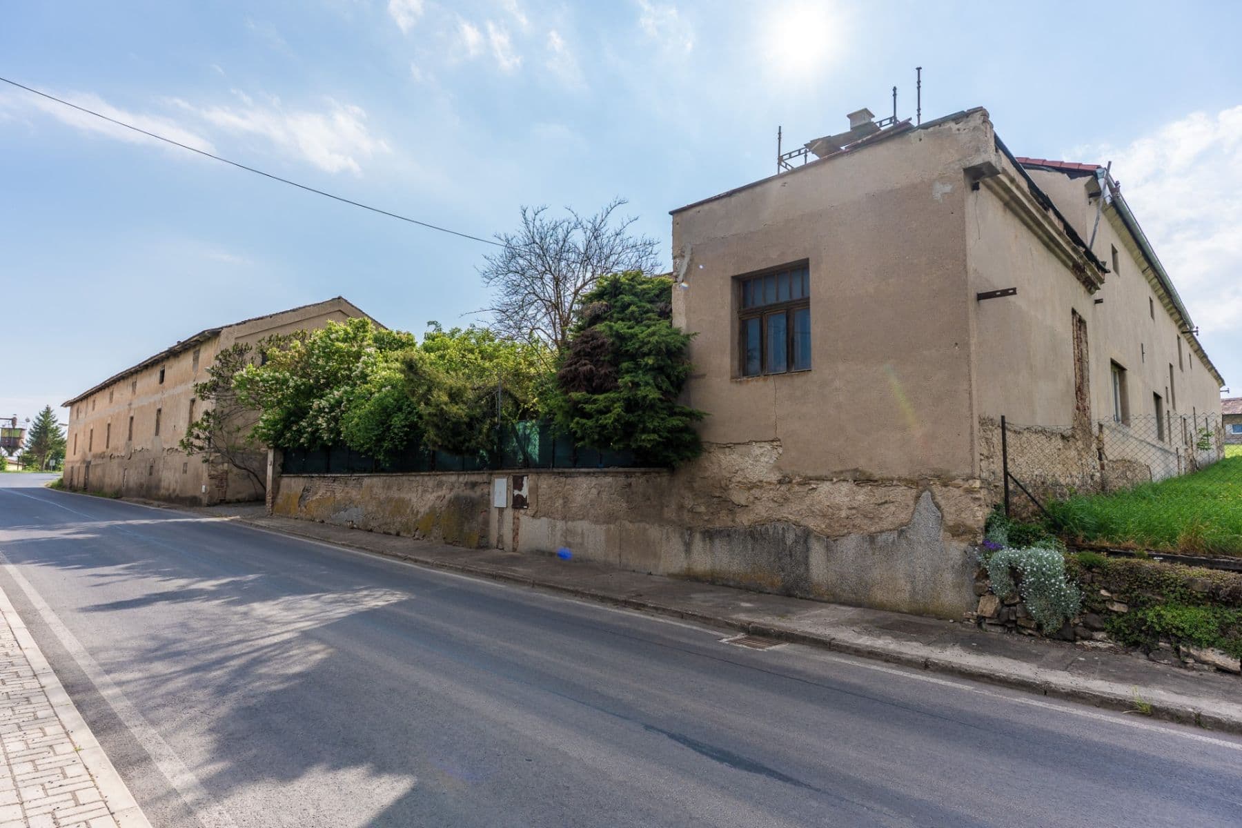 Predaj domu 200 m², pozemek 2.861 m², Děčany, Ústecký kraj Predaj domu 200 m², pozemek 2.861 m², Děčany, Ústecký kraj