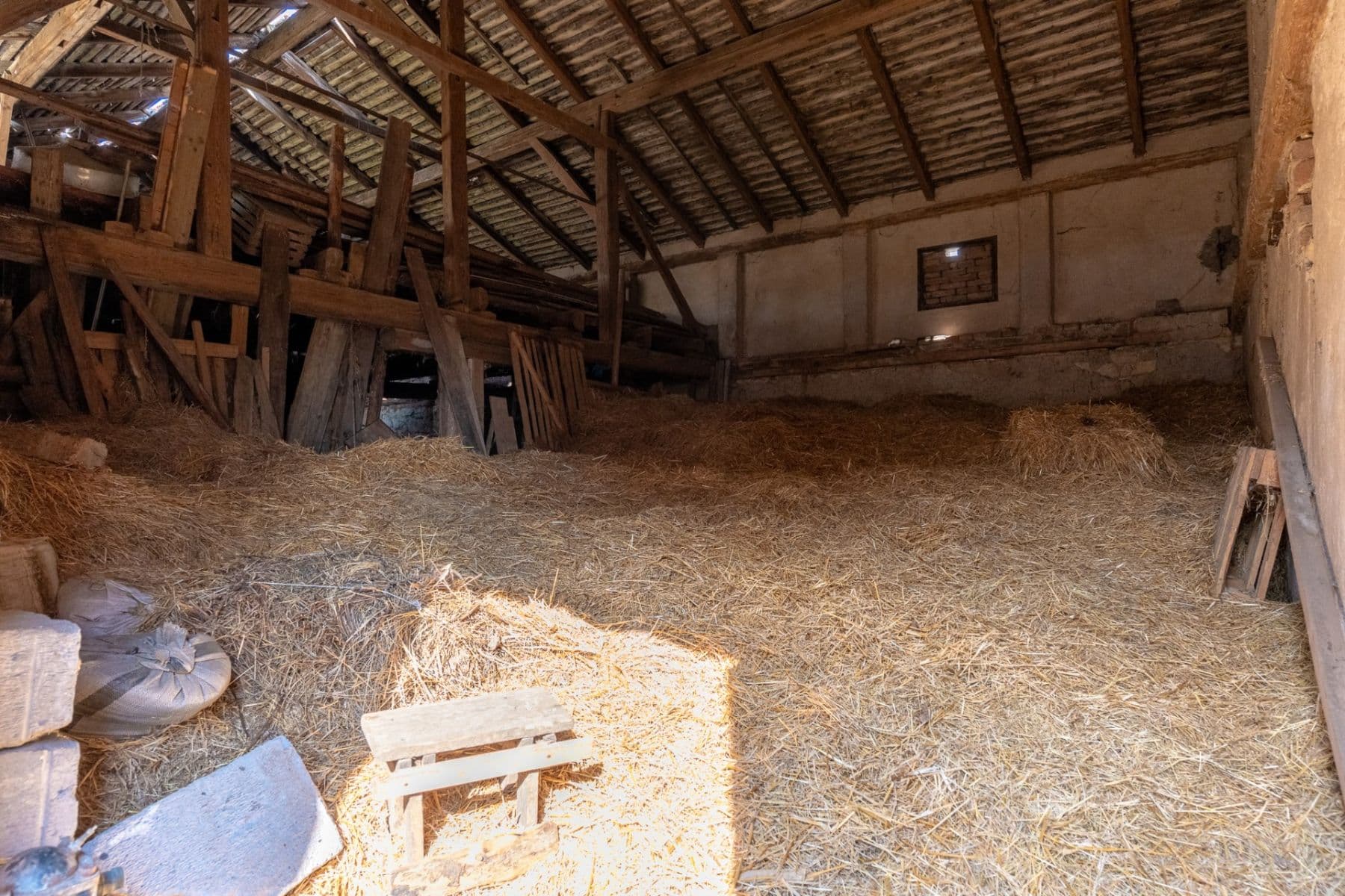 Predaj domu 200 m², pozemek 2.861 m², Děčany, Ústecký kraj Predaj domu 200 m², pozemek 2.861 m², Děčany, Ústecký kraj