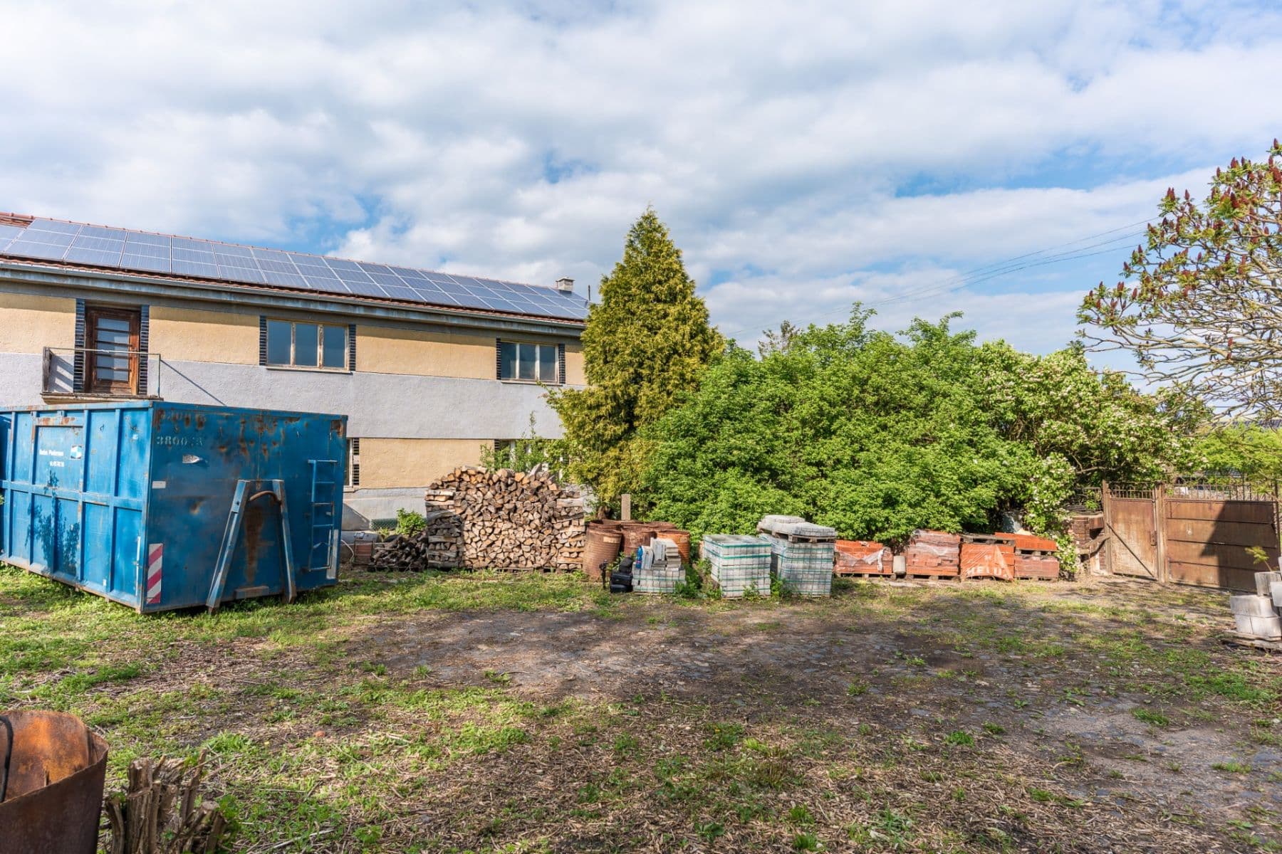 Predaj domu 200 m², pozemek 2.861 m², Děčany, Ústecký kraj Predaj domu 200 m², pozemek 2.861 m², Děčany, Ústecký kraj