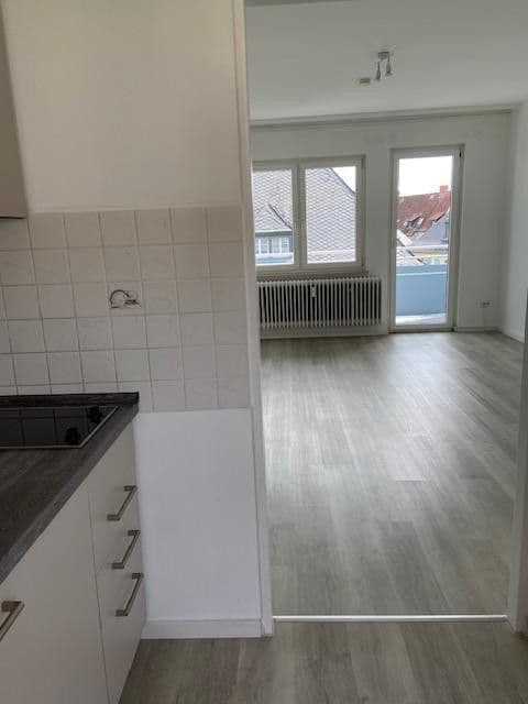 Prenájom bytu 1-izbový 26 m², Bad Nauheim, Hesensko Prenájom bytu 1-izbový 26 m², Bad Nauheim, Hesensko