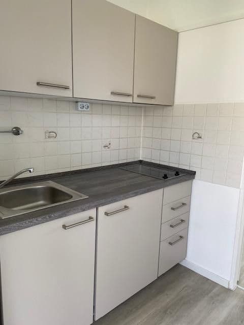 Prenájom bytu 1-izbový 26 m², Bad Nauheim, Hesensko Prenájom bytu 1-izbový 26 m², Bad Nauheim, Hesensko