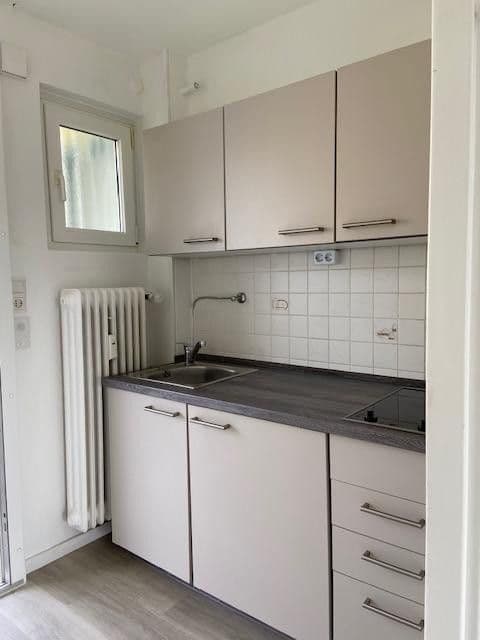 Prenájom bytu 1-izbový 26 m², Bad Nauheim, Hesensko Prenájom bytu 1-izbový 26 m², Bad Nauheim, Hesensko