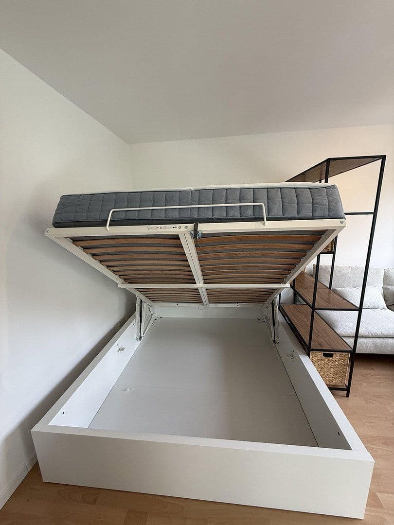 Prenájom bytu 1-izbový 32 m², Josef-Priller-Straße 4, Augsburg, Bavorsko Prenájom bytu 1-izbový 32 m², Josef-Priller-Straße 4, Augsburg, Bavorsko