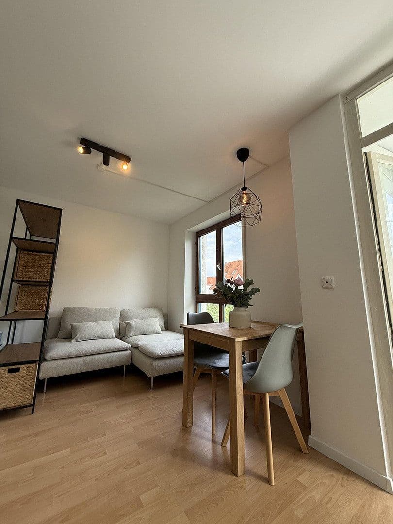 Prenájom bytu 1-izbový 32 m², Josef-Priller-Straße 4, Augsburg, Bavorsko Prenájom bytu 1-izbový 32 m², Josef-Priller-Straße 4, Augsburg, Bavorsko