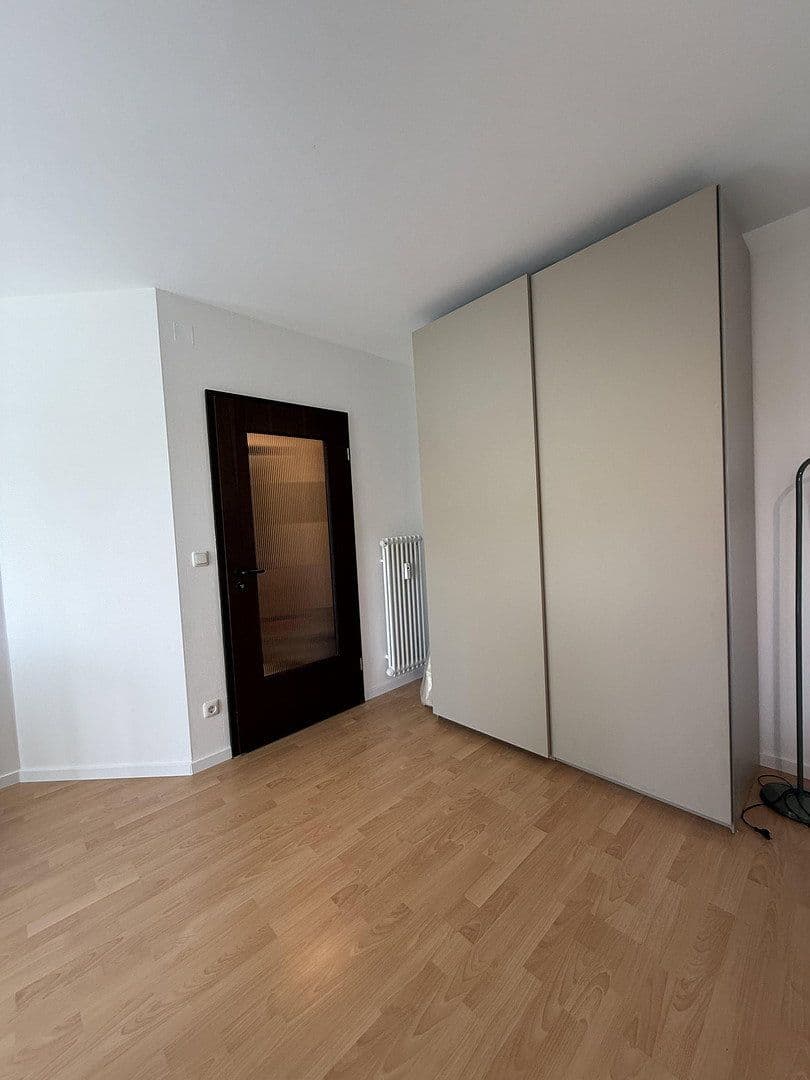 Prenájom bytu 1-izbový 32 m², Josef-Priller-Straße 4, Augsburg, Bavorsko Prenájom bytu 1-izbový 32 m², Josef-Priller-Straße 4, Augsburg, Bavorsko