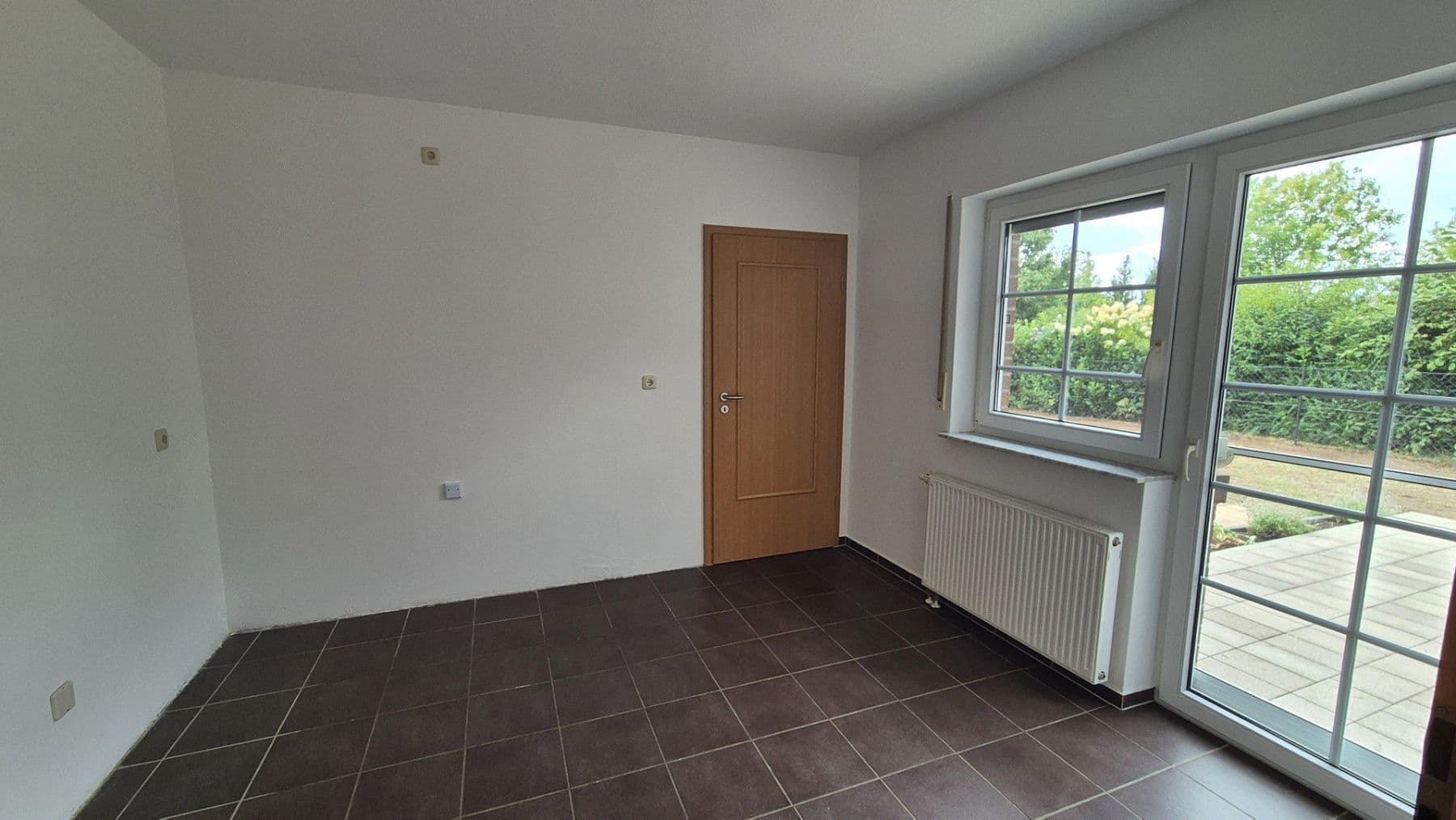 Prenájom bytu 4-izbový 135 m², Ilsede, Dolné Sasko Prenájom bytu 4-izbový 135 m², Ilsede, Dolné Sasko