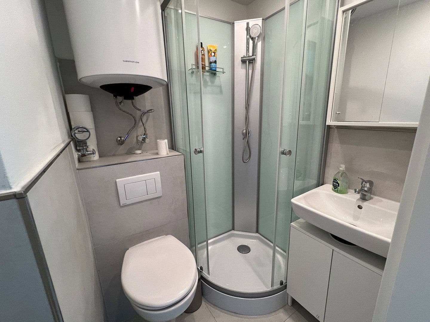Prenájom bytu 1-izbový 20 m², Kirchseeoner Straße 1, München, Bavorsko Prenájom bytu 1-izbový 20 m², Kirchseeoner Straße 1, München, Bavorsko