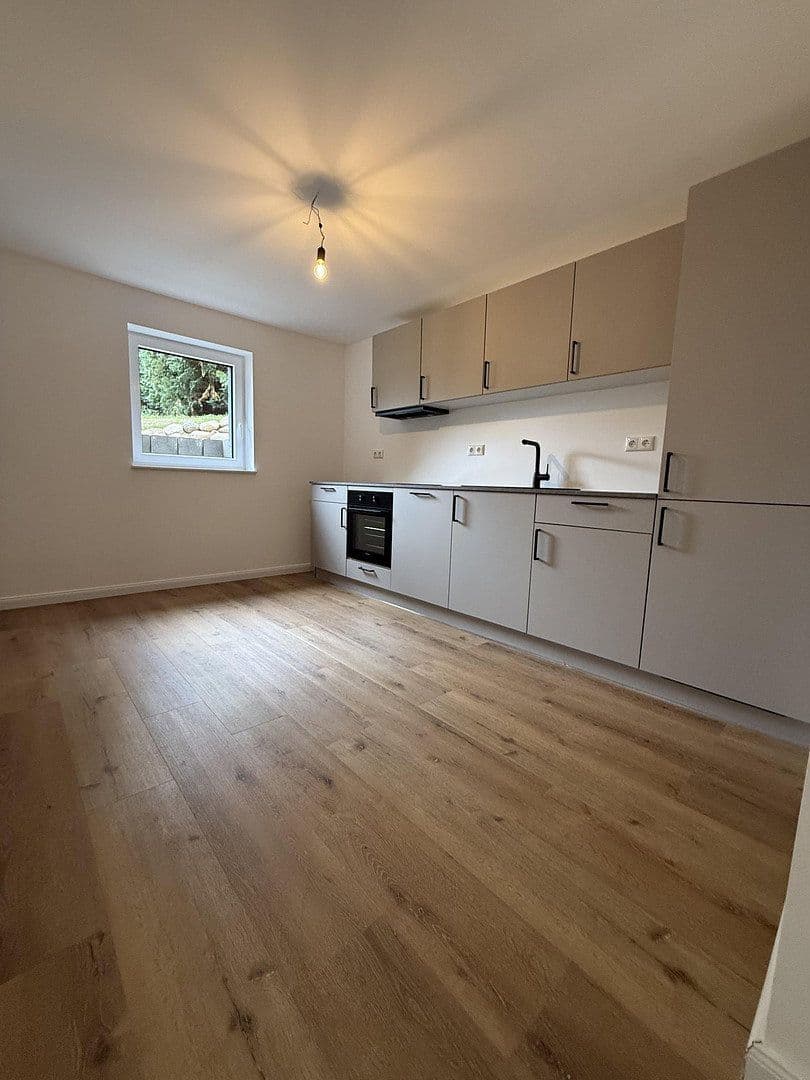 Prenájom bytu 2-izbový 58 m², Grömitz, Šlezvicko-Holštajnsko Prenájom bytu 2-izbový 58 m², Grömitz, Šlezvicko-Holštajnsko