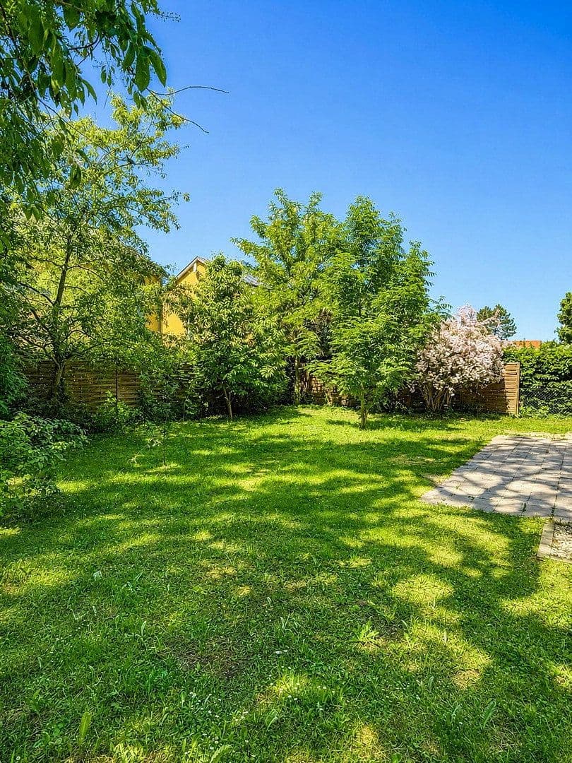 Predaj domu 144 m², pozemek 574 m², Isarstr, Ludwigsfelde, Brandenbursko Predaj domu 144 m², pozemek 574 m², Isarstr, Ludwigsfelde, Brandenbursko