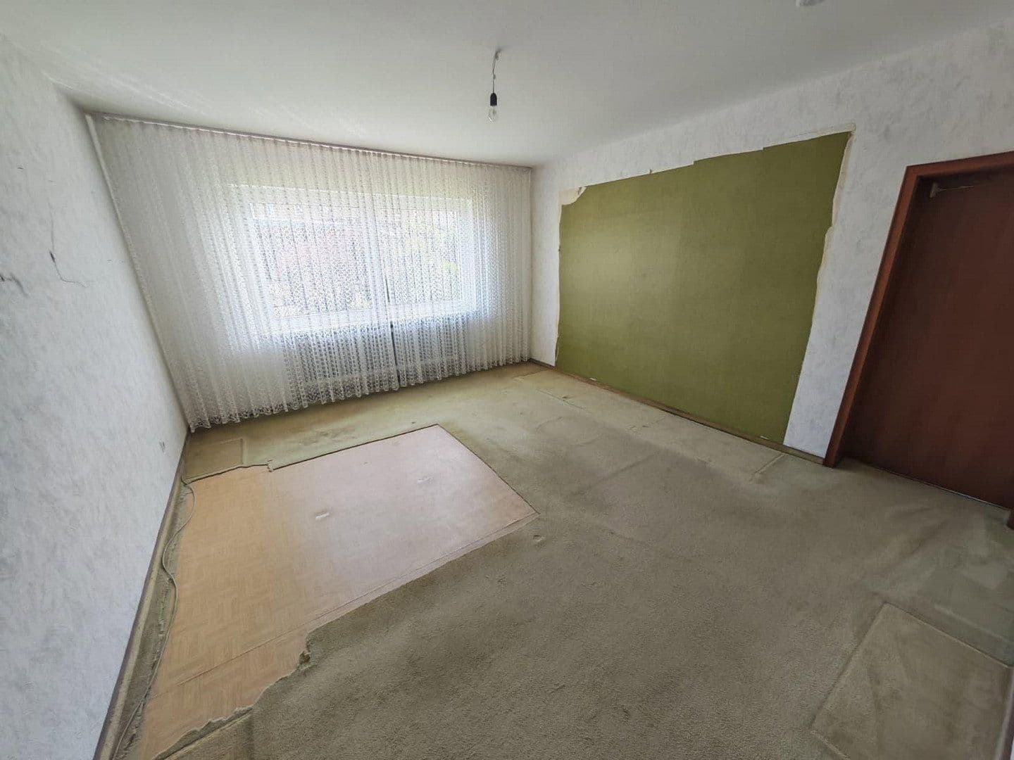 Predaj domu 212 m², pozemek 820 m², Luchtenburg 34, Twistringen, Dolné Sasko Predaj domu 212 m², pozemek 820 m², Luchtenburg 34, Twistringen, Dolné Sasko