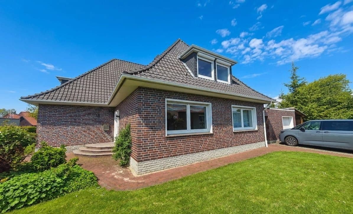 Predaj domu 212 m², pozemek 820 m², Luchtenburg 34, Twistringen, Dolné Sasko Predaj domu 212 m², pozemek 820 m², Luchtenburg 34, Twistringen, Dolné Sasko