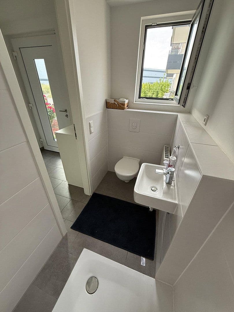 Predaj domu 141 m², pozemek 131 m², Kandisweg 9, Groß-Gerau, Hesensko Predaj domu 141 m², pozemek 131 m², Kandisweg 9, Groß-Gerau, Hesensko