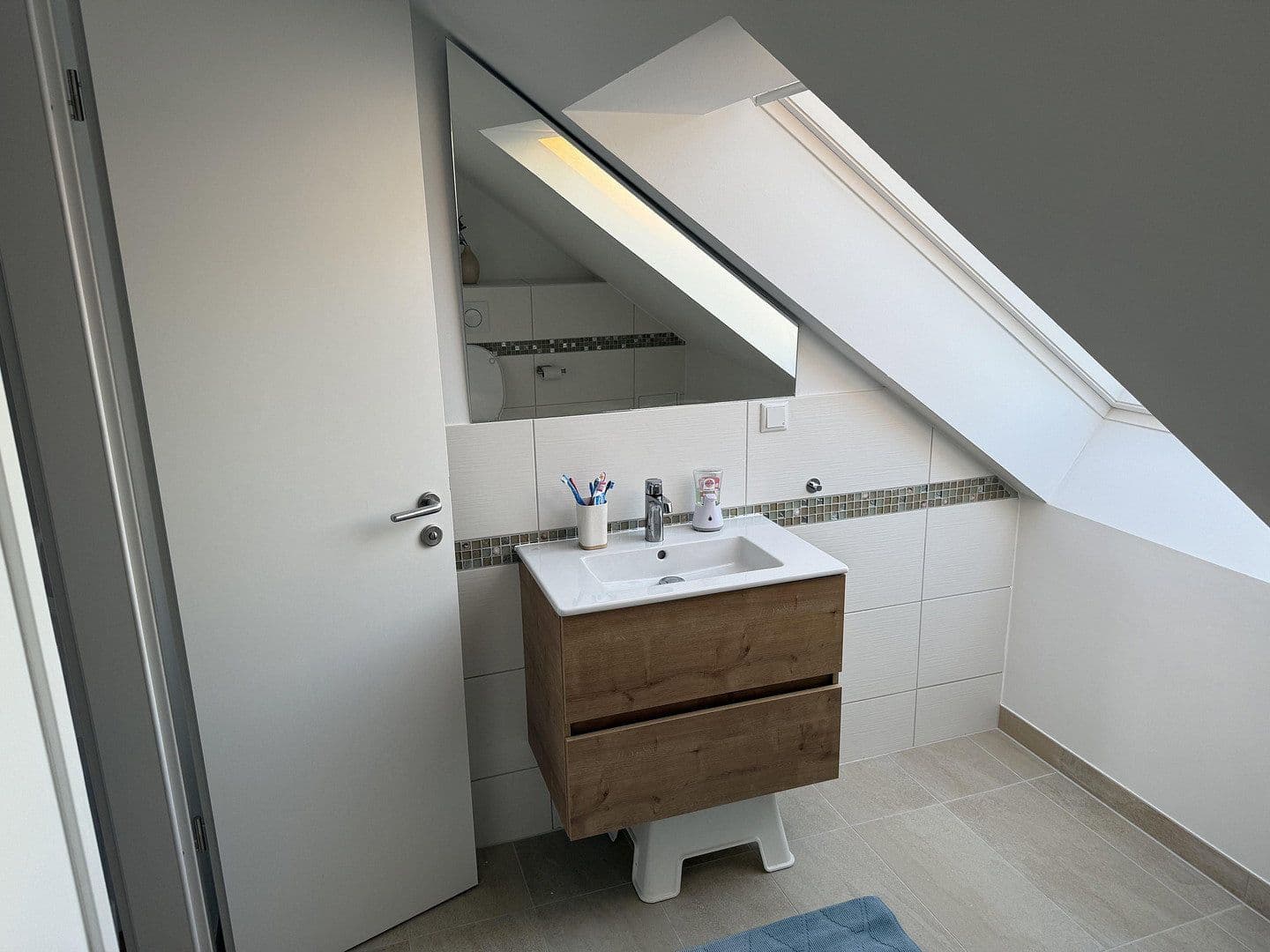 Predaj domu 141 m², pozemek 131 m², Kandisweg 9, Groß-Gerau, Hesensko Predaj domu 141 m², pozemek 131 m², Kandisweg 9, Groß-Gerau, Hesensko