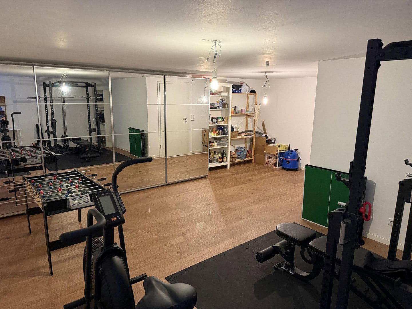 Predaj domu 141 m², pozemek 131 m², Kandisweg 9, Groß-Gerau, Hesensko Predaj domu 141 m², pozemek 131 m², Kandisweg 9, Groß-Gerau, Hesensko