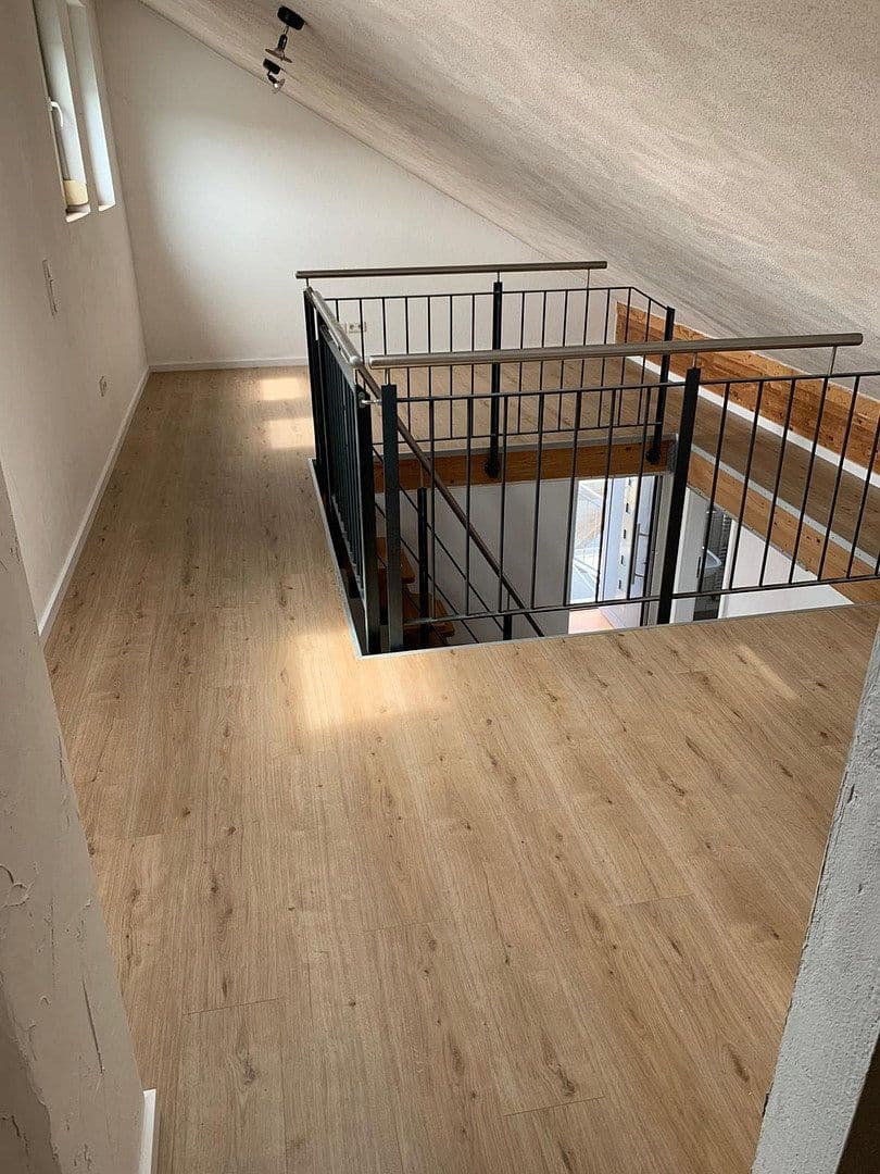 Prenájom bytu 3-izbový 85 m², Nibelungenstraße 160, Lautertal (Odenwald), Hesensko Prenájom bytu 3-izbový 85 m², Nibelungenstraße 160, Lautertal (Odenwald), Hesensko
