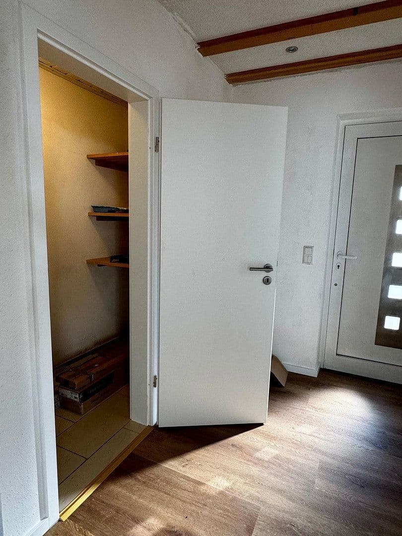 Prenájom bytu 3-izbový 85 m², Nibelungenstraße 160, Lautertal (Odenwald), Hesensko Prenájom bytu 3-izbový 85 m², Nibelungenstraße 160, Lautertal (Odenwald), Hesensko