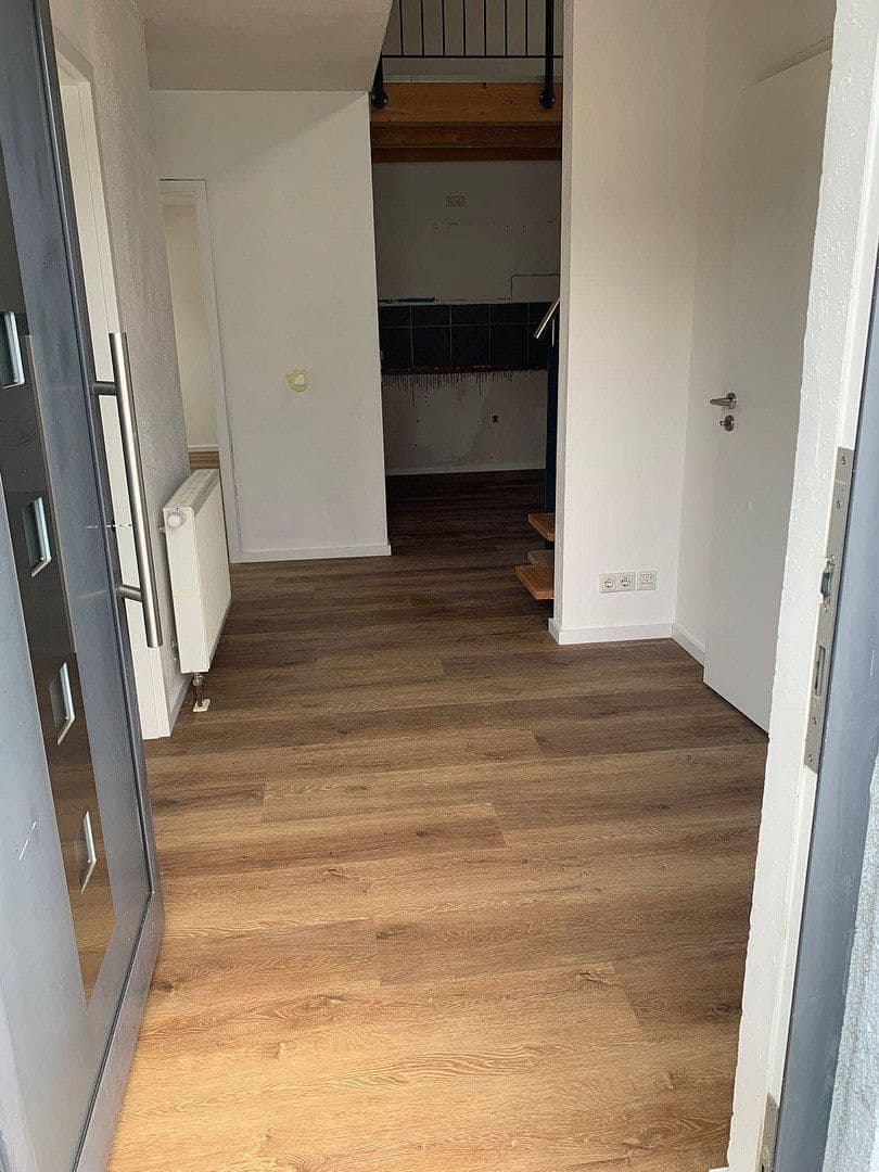 Prenájom bytu 3-izbový 85 m², Nibelungenstraße 160, Lautertal (Odenwald), Hesensko Prenájom bytu 3-izbový 85 m², Nibelungenstraße 160, Lautertal (Odenwald), Hesensko