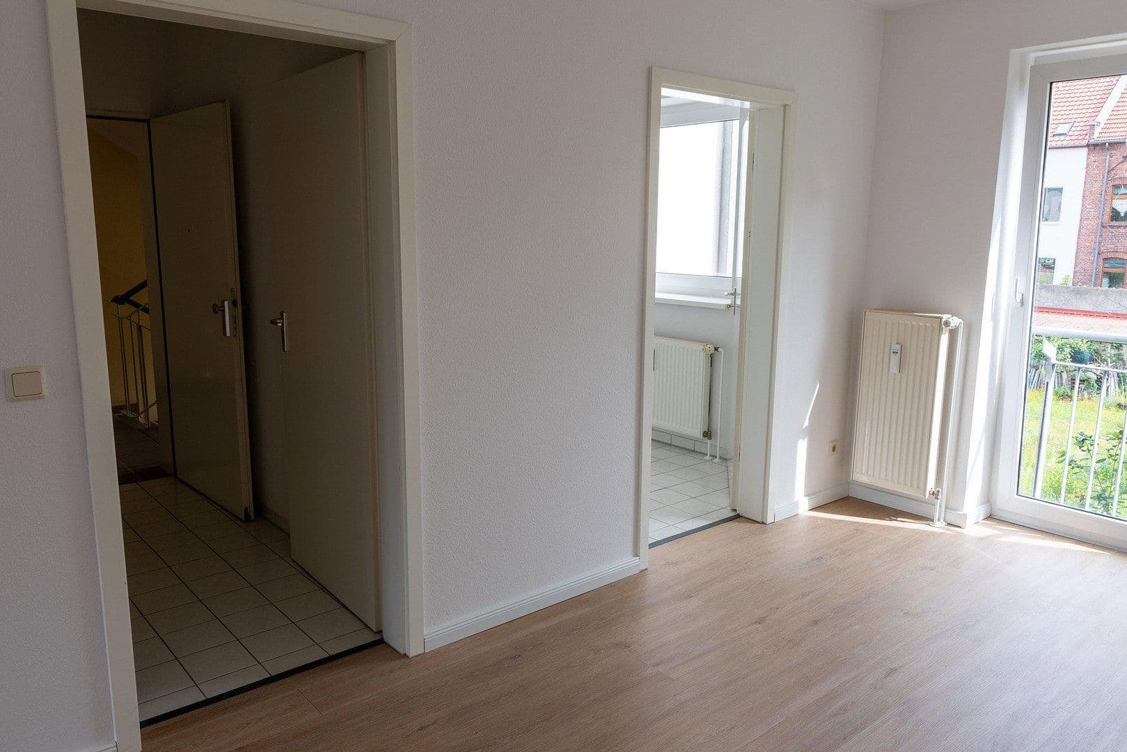 Prenájom bytu 3-izbový 71 m², Haldensleben, Sasko-Anhaltsko Prenájom bytu 3-izbový 71 m², Haldensleben, Sasko-Anhaltsko