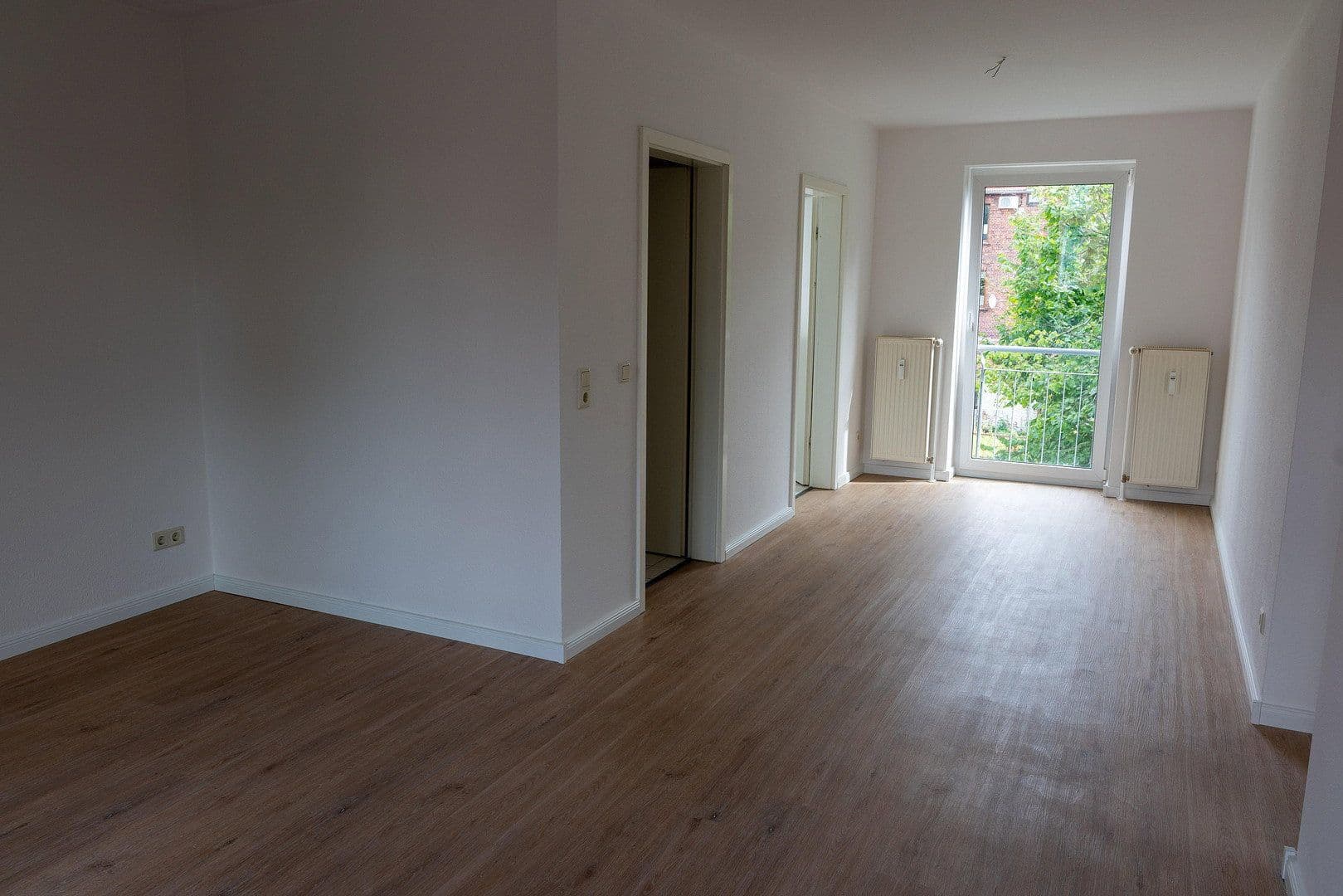 Prenájom bytu 3-izbový 71 m², Haldensleben, Sasko-Anhaltsko Prenájom bytu 3-izbový 71 m², Haldensleben, Sasko-Anhaltsko