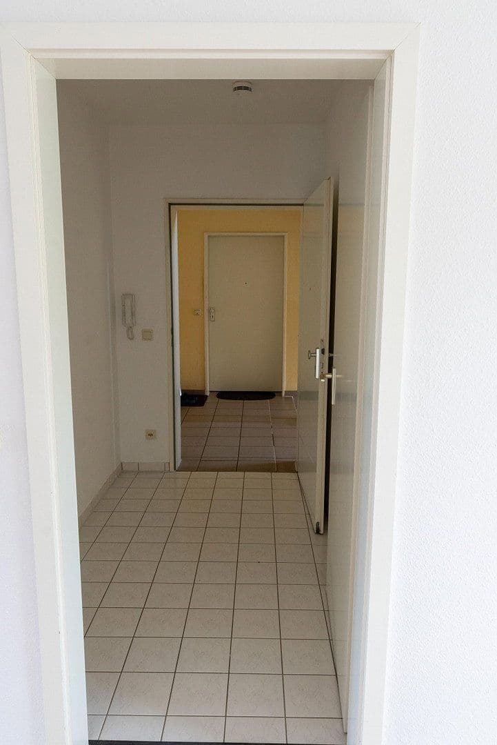Prenájom bytu 3-izbový 71 m², Haldensleben, Sasko-Anhaltsko Prenájom bytu 3-izbový 71 m², Haldensleben, Sasko-Anhaltsko