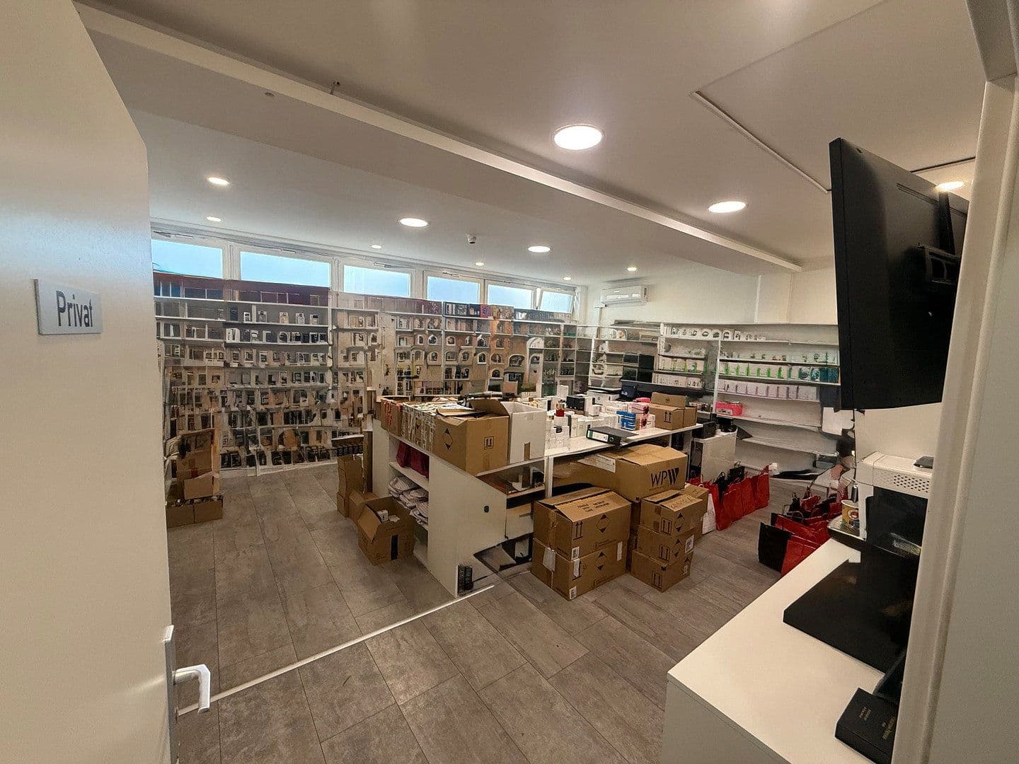 Prenájom nebytového priestoru 82 m², Babenhäuser Straße 27, Dietzenbach, Hesensko Prenájom nebytového priestoru 82 m², Babenhäuser Straße 27, Dietzenbach, Hesensko