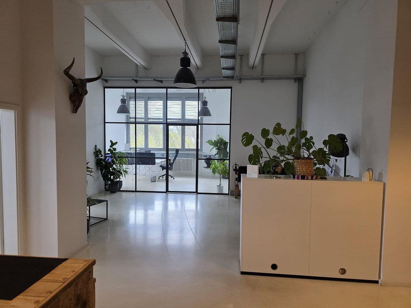 Prenájom kancelárie 132 m², Cassellastraße 30-32, Frankfurt, Hesensko Prenájom kancelárie 132 m², Cassellastraße 30-32, Frankfurt, Hesensko