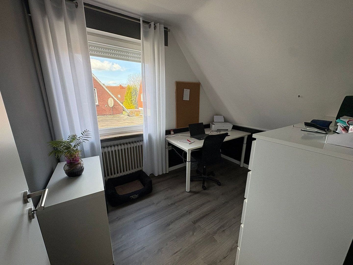 Predaj domu 120 m², pozemek 737 m², Am Kamp 25, Papenburg, Dolné Sasko Predaj domu 120 m², pozemek 737 m², Am Kamp 25, Papenburg, Dolné Sasko