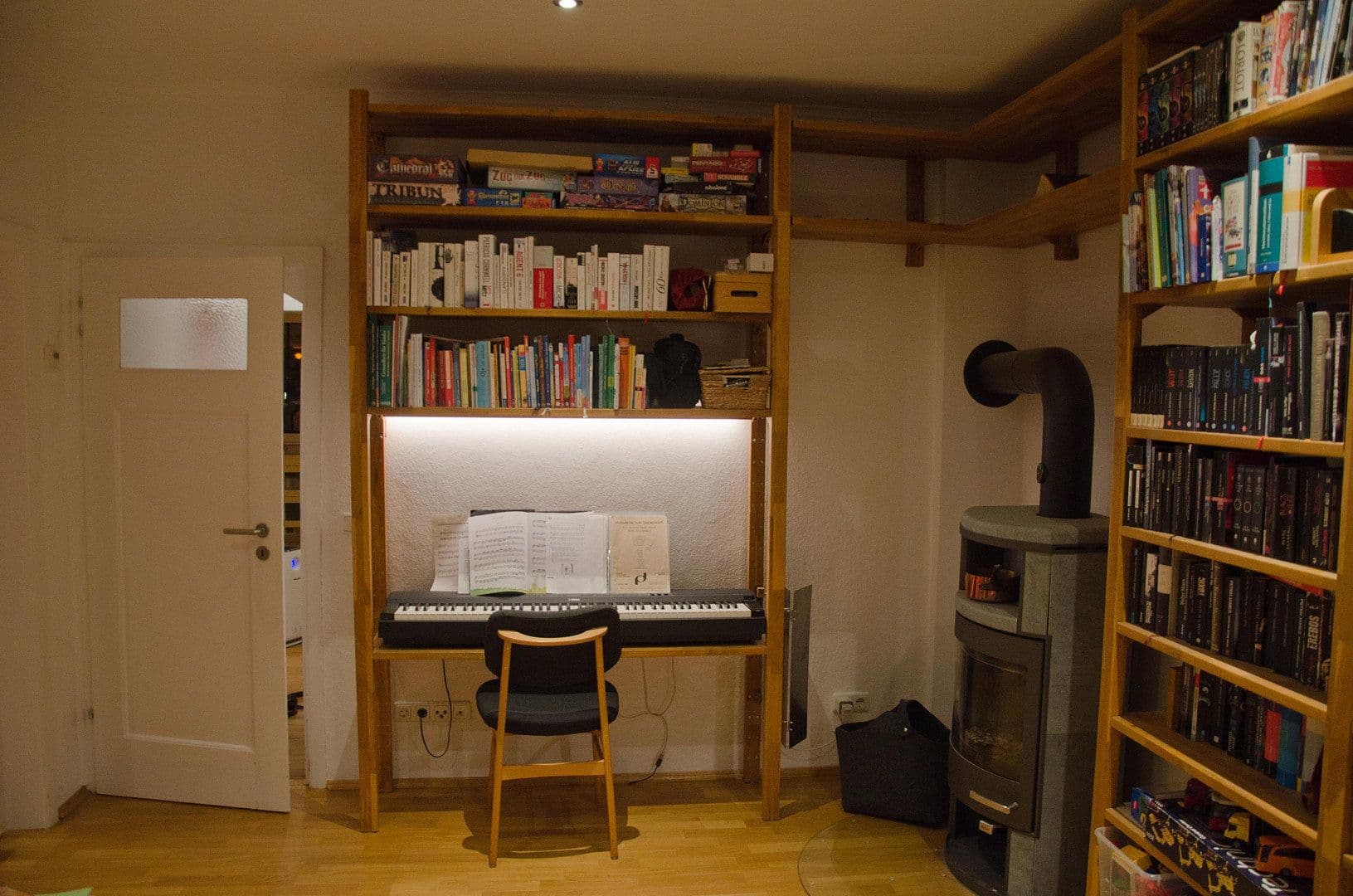 Prenájom bytu 7-izbový 141 m², Kassel, Hesensko Prenájom bytu 7-izbový 141 m², Kassel, Hesensko