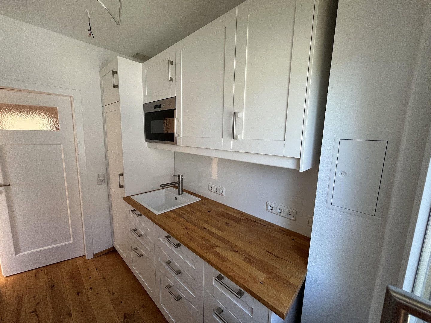 Prenájom bytu 7-izbový 141 m², Kassel, Hesensko Prenájom bytu 7-izbový 141 m², Kassel, Hesensko