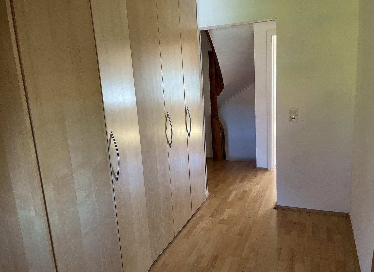 Prenájom bytu 7-izbový 141 m², Kassel, Hesensko Prenájom bytu 7-izbový 141 m², Kassel, Hesensko