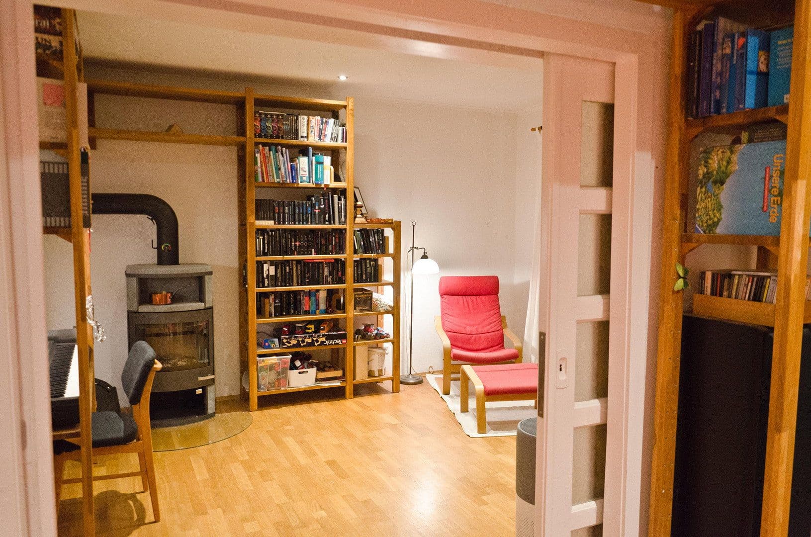 Prenájom bytu 7-izbový 141 m², Kassel, Hesensko Prenájom bytu 7-izbový 141 m², Kassel, Hesensko