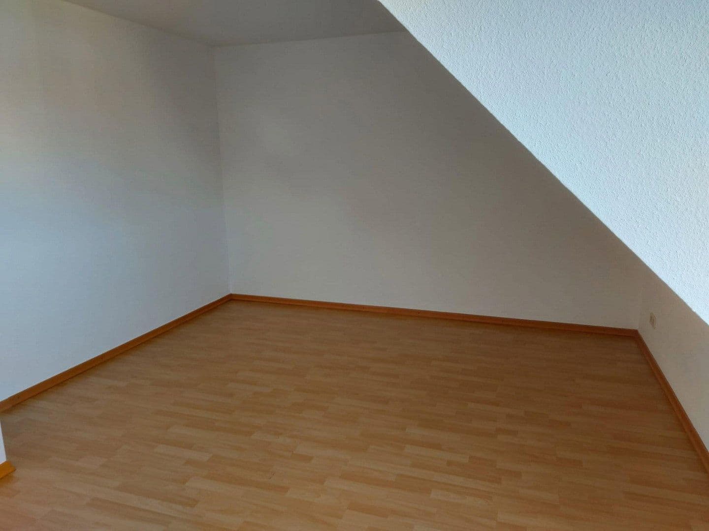 Predaj bytu 3-izbový 89 m², Frechen, Severné Porýnie - Westfálsko Predaj bytu 3-izbový 89 m², Frechen, Severné Porýnie - Westfálsko