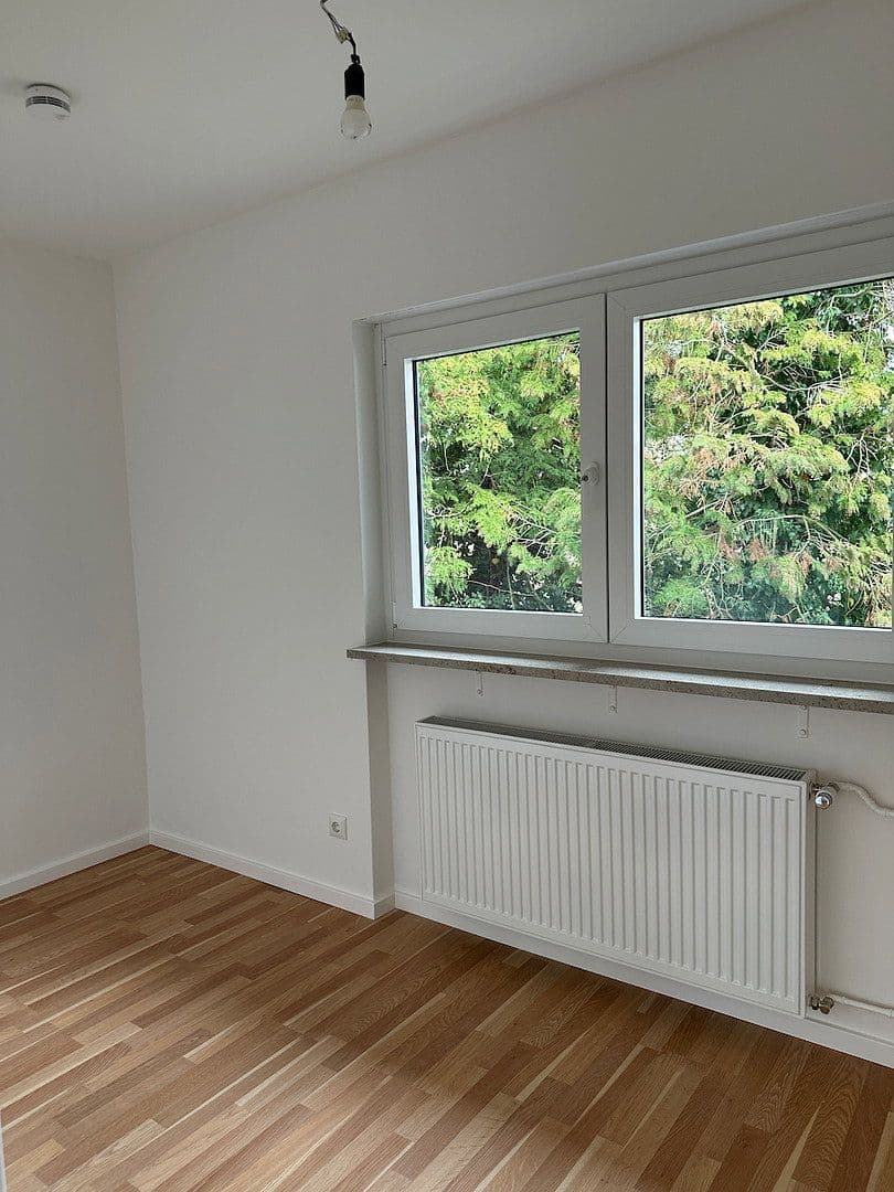 Prenájom domu 192 m², pozemek 539 m², Mühltal, Hesensko Prenájom domu 192 m², pozemek 539 m², Mühltal, Hesensko