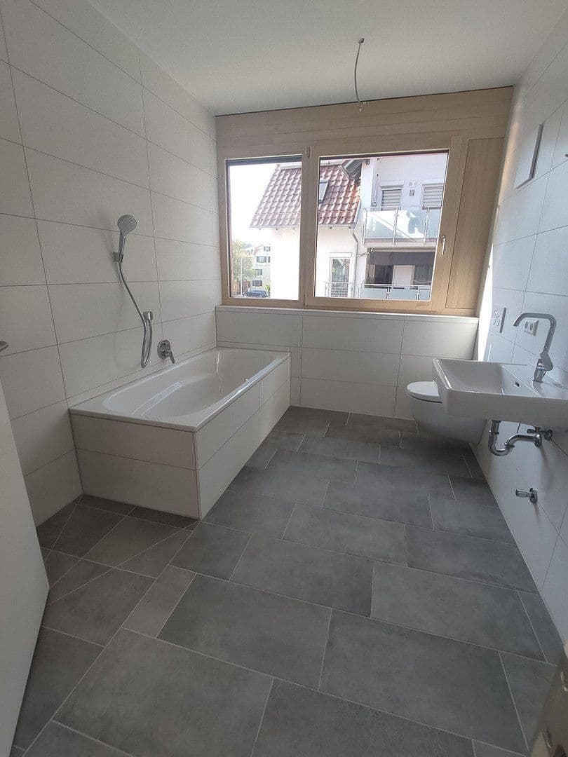 Prenájom bytu 3-izbový 113 m², Wilhelm-Schussen-Str. 44, Bad Schussenried, Bádensko-Wurttembersko Prenájom bytu 3-izbový 113 m², Wilhelm-Schussen-Str. 44, Bad Schussenried, Bádensko-Wurttembersko