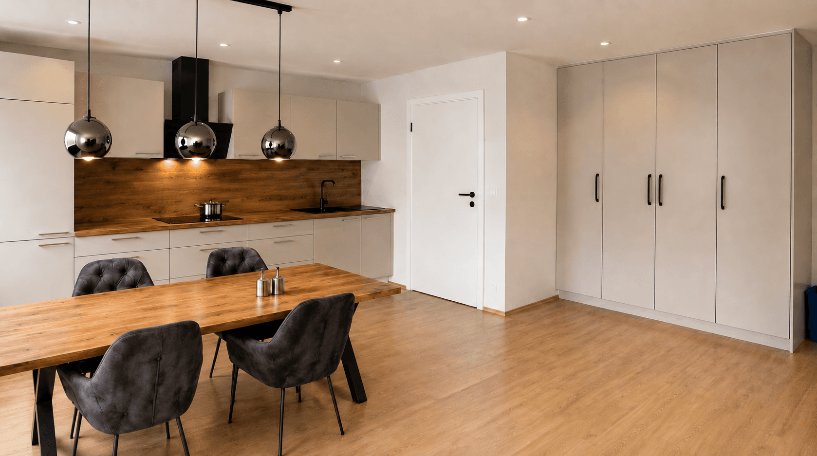 Prenájom bytu 2-izbový 52 m², Oberschleißheim, Bavorsko Prenájom bytu 2-izbový 52 m², Oberschleißheim, Bavorsko