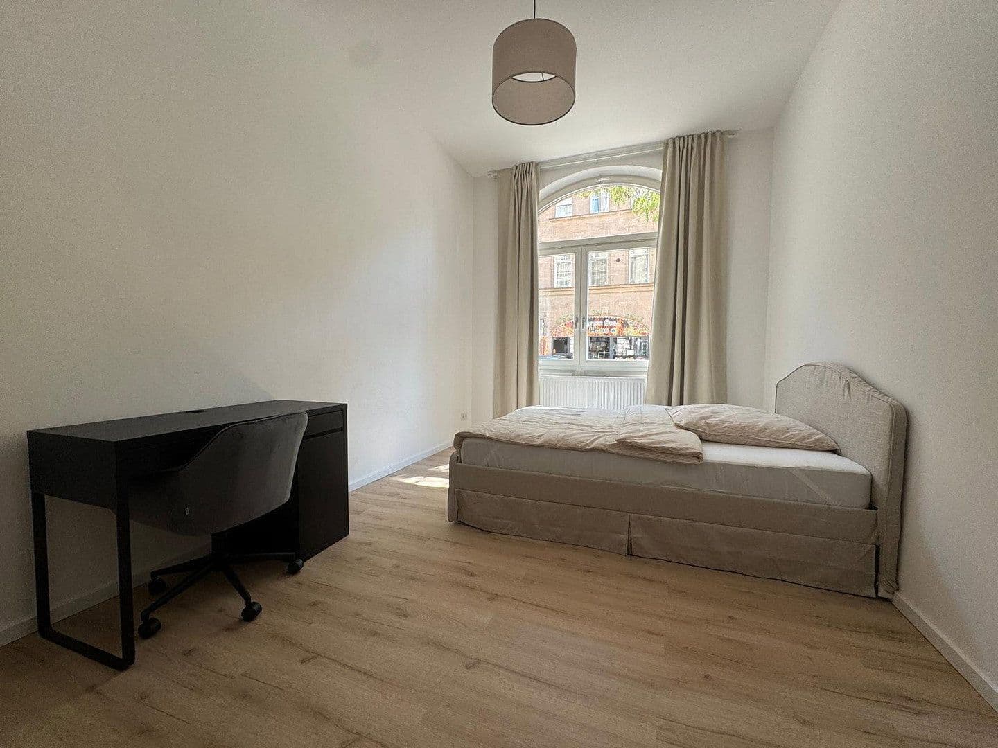 Prenájom bytu 15 m², Nürnberger Straße 59, Fürth, Bavorsko Prenájom bytu 15 m², Nürnberger Straße 59, Fürth, Bavorsko
