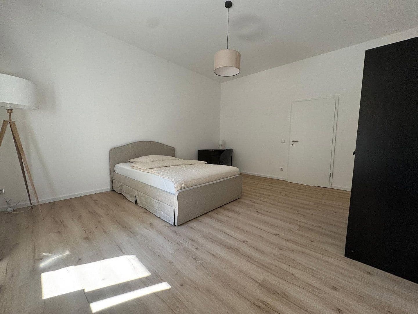 Prenájom bytu 15 m², Nürnberger Straße 59, Fürth, Bavorsko Prenájom bytu 15 m², Nürnberger Straße 59, Fürth, Bavorsko