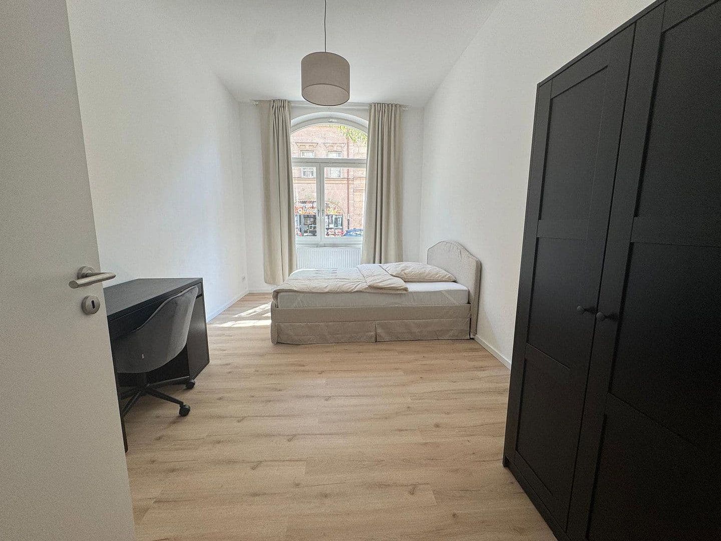Prenájom bytu 15 m², Nürnberger Straße 59, Fürth, Bavorsko Prenájom bytu 15 m², Nürnberger Straße 59, Fürth, Bavorsko