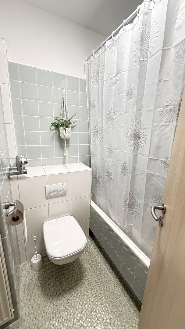 Prenájom bytu 1-izbový 14 m², Heddernheimer Landstraße 148A, 60439 Frankfurt, Frankfurt am Main, Hesensko Prenájom bytu 1-izbový 14 m², Heddernheimer Landstraße 148A, 60439 Frankfurt, Frankfurt am Main, Hesensko